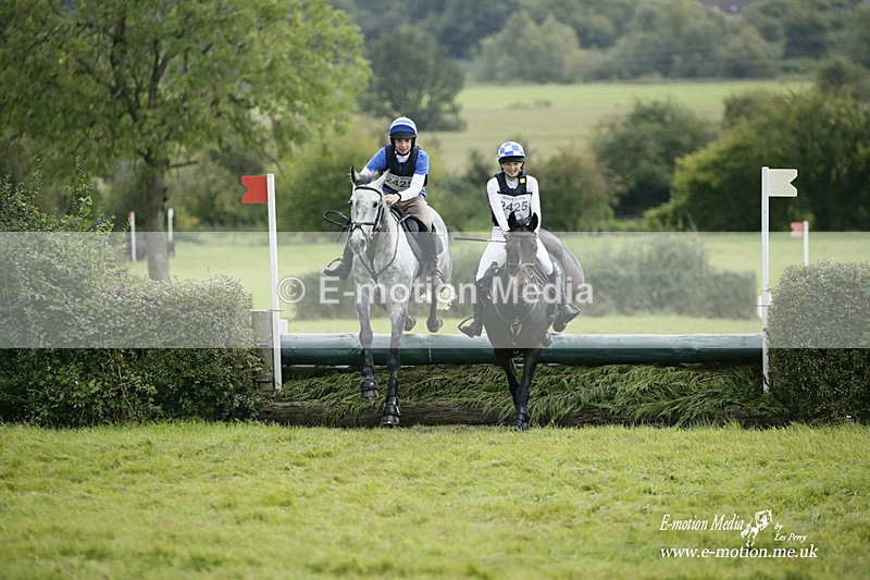  WWHT 031021 3556 - Intermediate Pairs (0.90m) 03/10/21