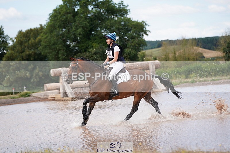 250802A-102410-01372 - B-055-Olivia.Turner-ODIN.VAN.DE.KOOLHOF