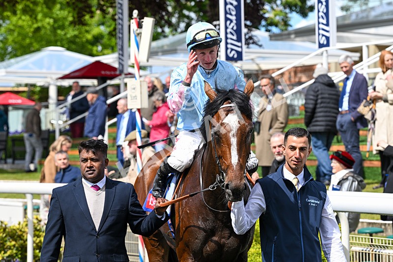 130526-Race 2-Klassleader-2520 - Race 2 2.20pm Sky Bet Race To The Ebor Jorvik Handicap
