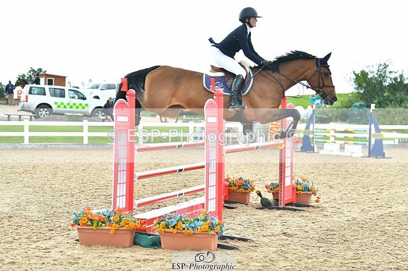 230721A-102835-05157 - Cls 30, 6 Yr Olds 1.20m