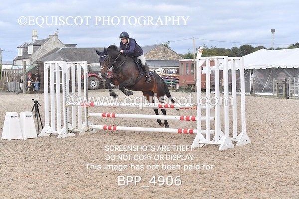 BPP_4906 - CLASS 4 Senior BritiNovice/ 90cm Open