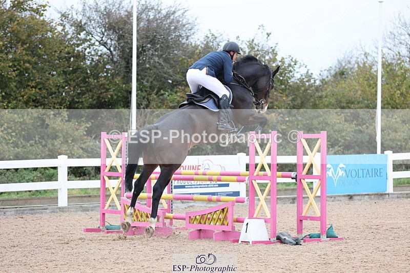 241101A-103911-01128 - FRI Cls 4 Snr 1.05m