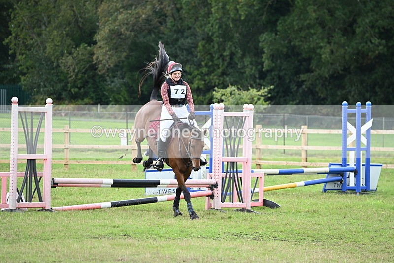 WJ6_1326 - 60cm Time 11:51 to 12:10