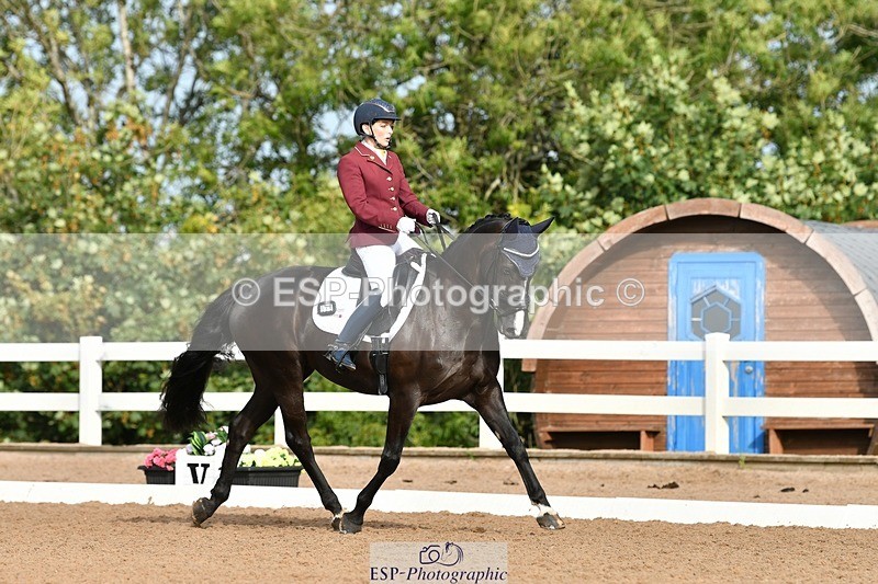 250906-095046-00472 - 039-Claire.RandallUndeclared