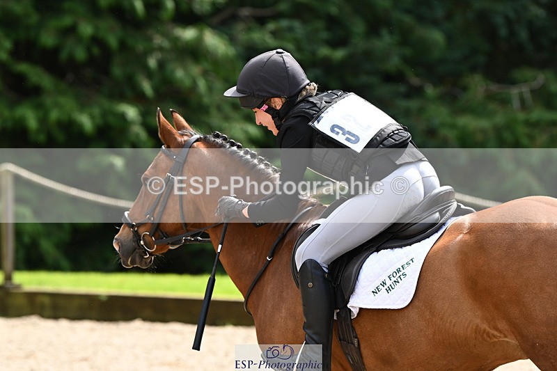 240824X-124857-25633 - 70cm Jump Off