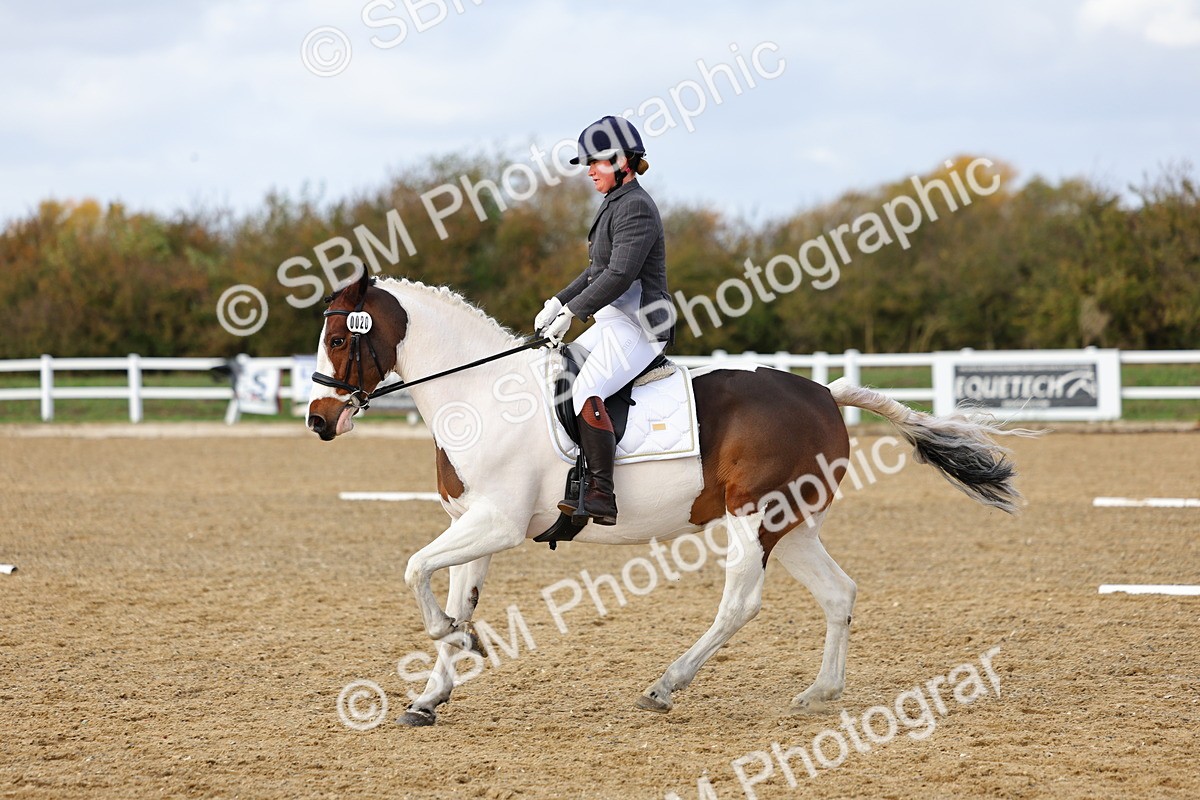 SBM_002663 - Class 8-11 - Novice 1-E1