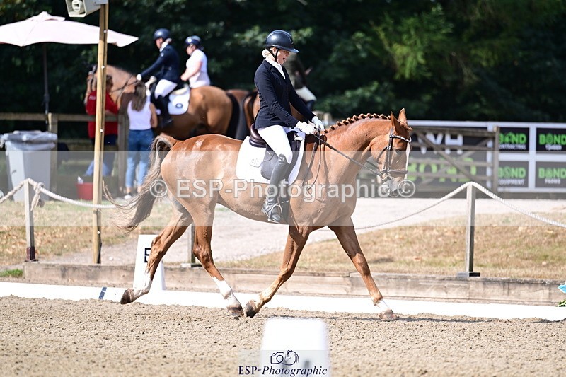 260802A-095358-05257 - Novice Bronze start - break