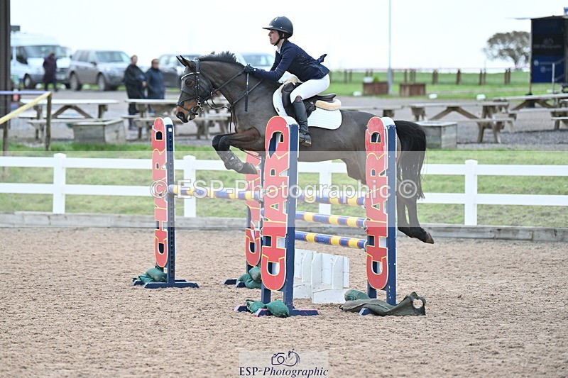 231119A-143240-06121 - Sun Cls 9 National 1.15m