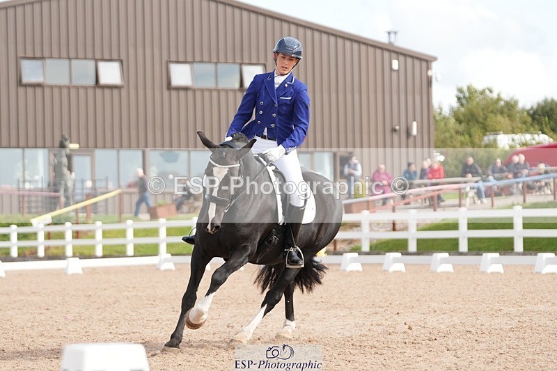 250906-110012-01373 - 062-Lauren.CoxPurely.Pandora