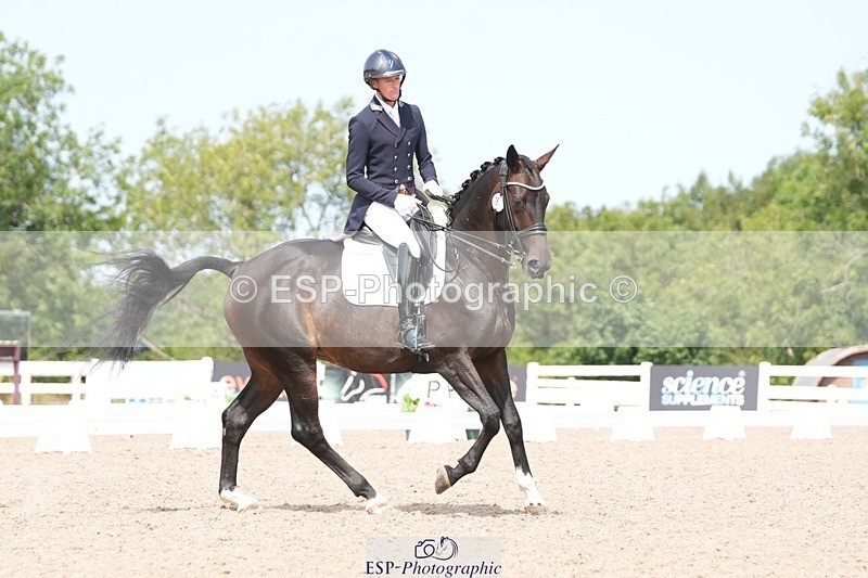 250815-124846-01084 - 016-Ben.JamesToto.light