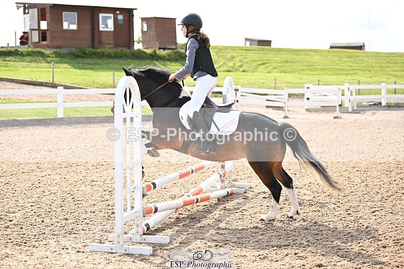 250608-092903-01856 - Cls 21 Clear Round 50cm