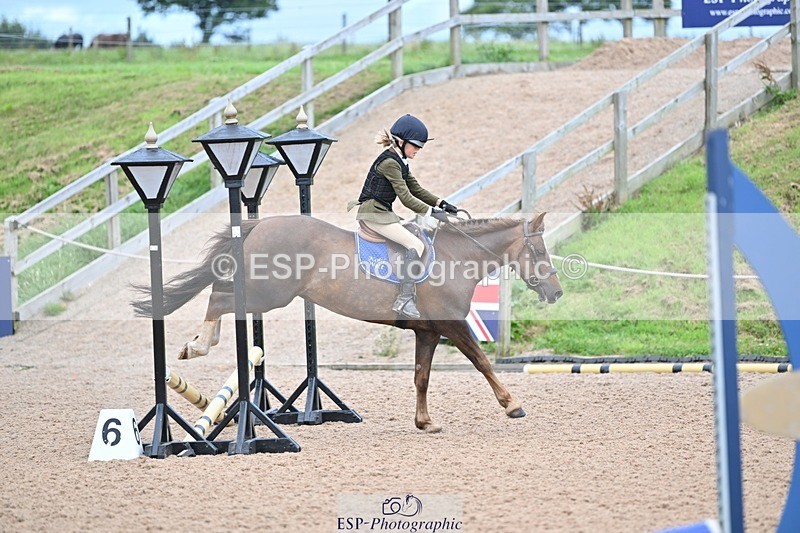 240813-151951-00051 - Clear round & 60cm