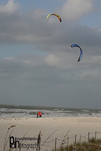 Kite-SurfBch-57ox86o-0951 - Sports