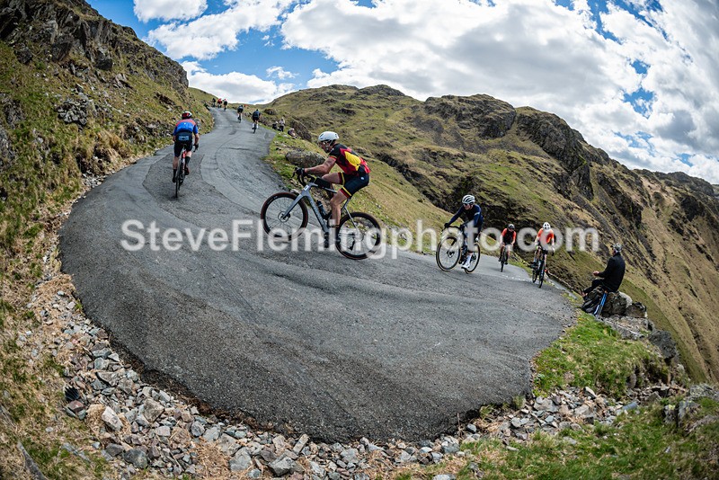 115335 - Hardknott Hairpin 11.00 - 12.00