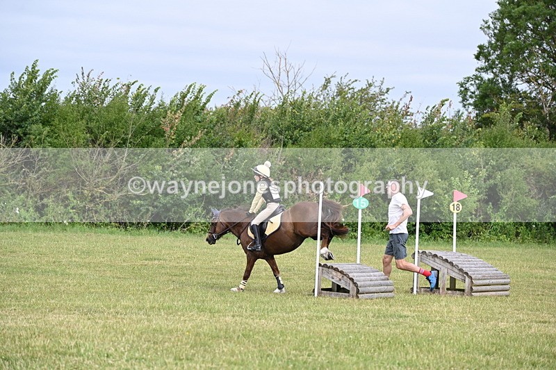 WJ6_6258 - 60cm XC Time 09:58 to 10:16