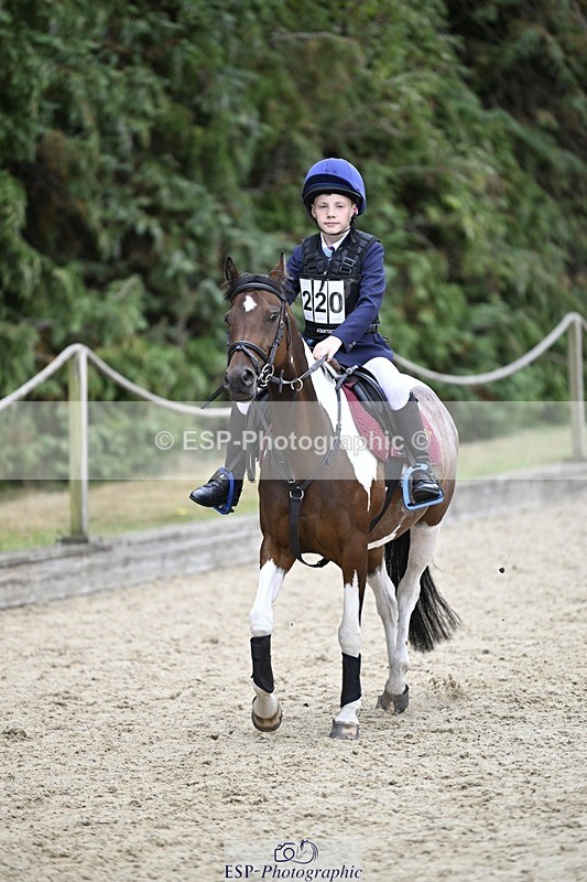 250820A-131439-07000 - Round 1, Start to 1.30pm Break