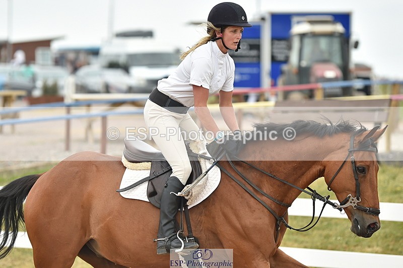 230611A-125102-05581 - Cls 34 1.05m Amateur Qualifier