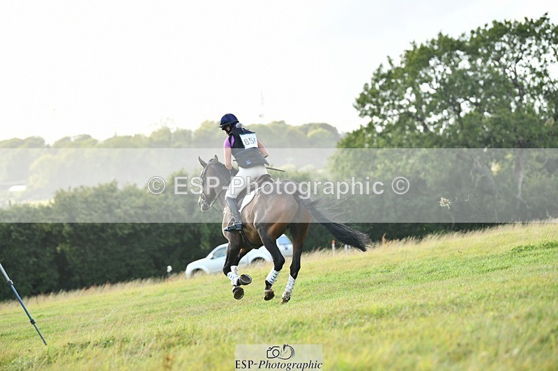 250831-181747-00876 - R-856-Lana.Bennett