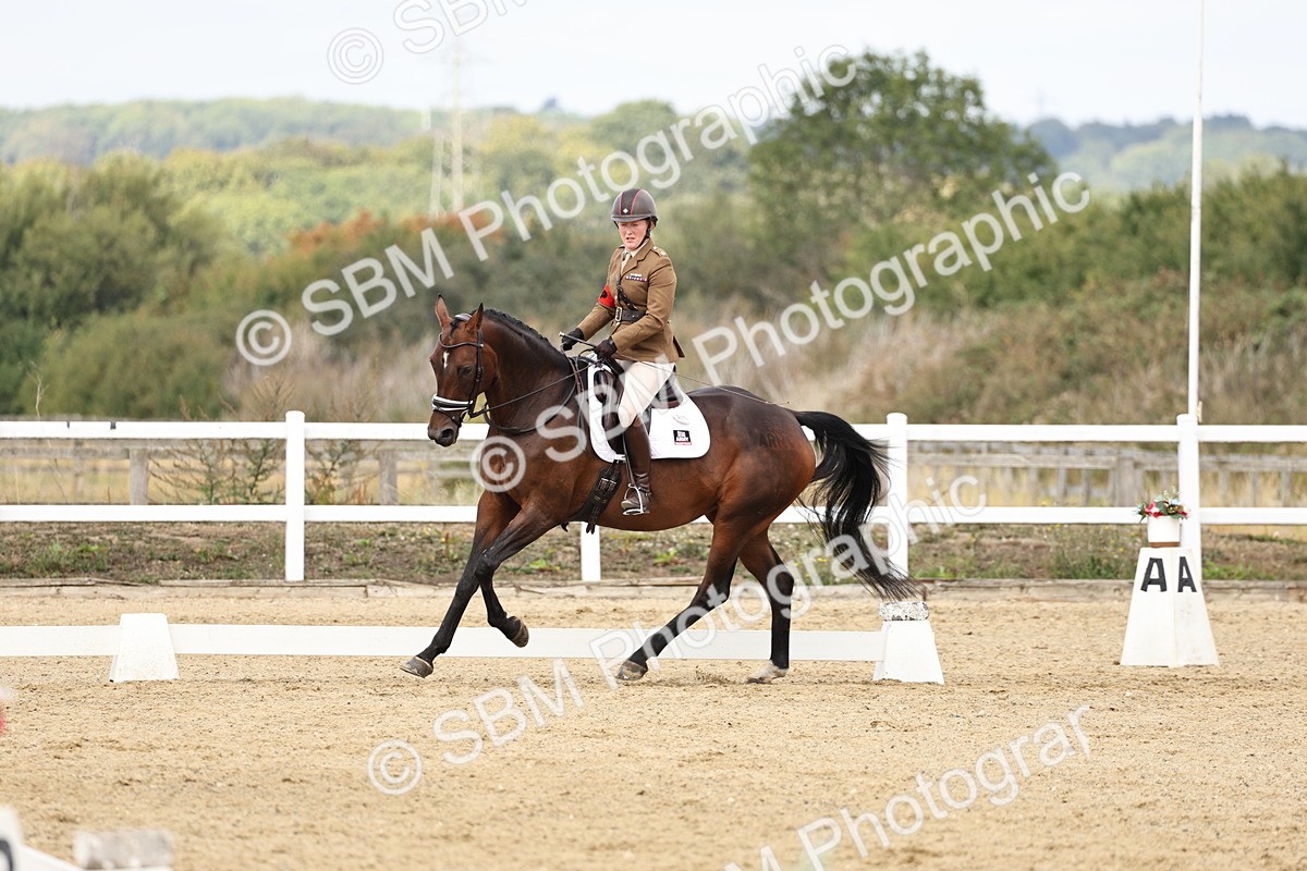 SBM_018303 - Class 16 - Novice 5 - 11.12-12.01