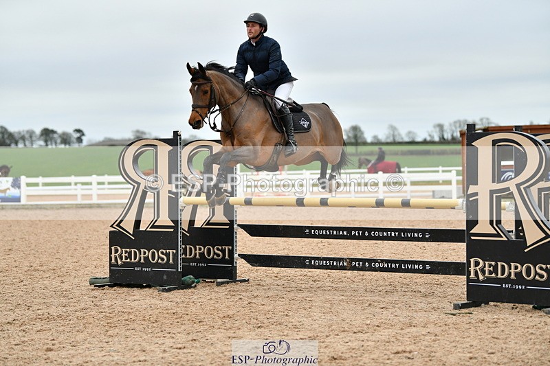 240112A-132029-00980 - Cls 5 Newcomers and 1.10m Open