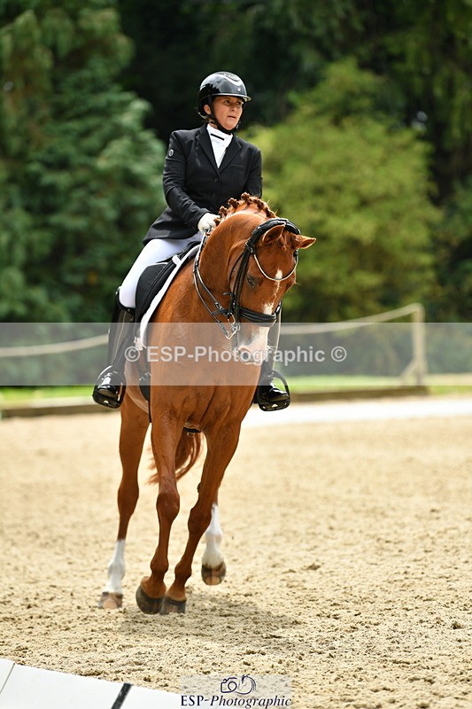 250718A-141011-02004 - 068-Stacey.Escrig-JOIE.DE.VIVRE.III