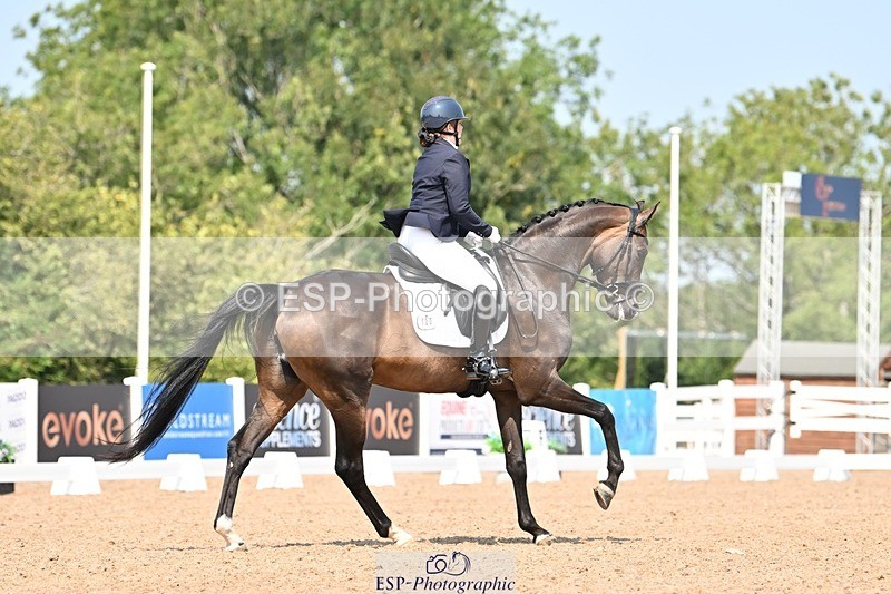 250816-124337-04319 - 100-Deborah.NewmanSoraya.IV