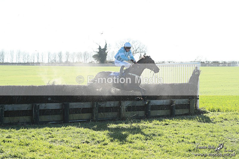 PtP 210326 1045 - VWH Cirencester Races 21/03/26