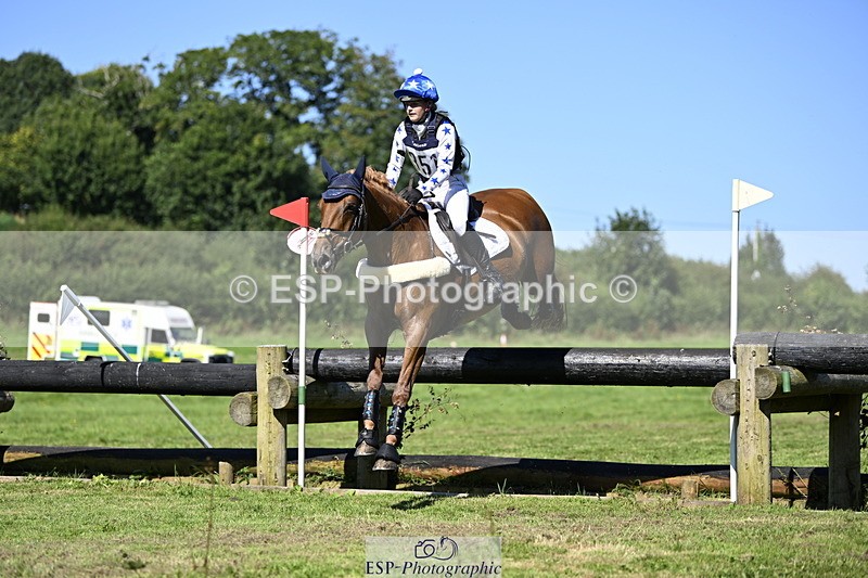 240811A-155333-05873 - 351-