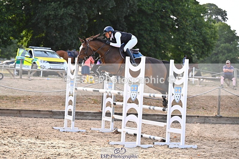 250817A-174055-05264 - Cls 24 Snr Foxhunter