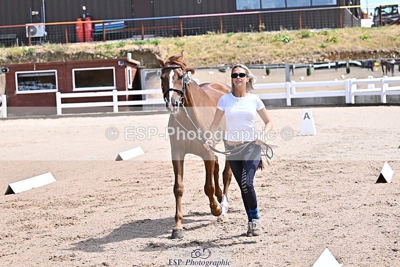 250716-124145-00120 - Trot Up 12.30 to 1.30