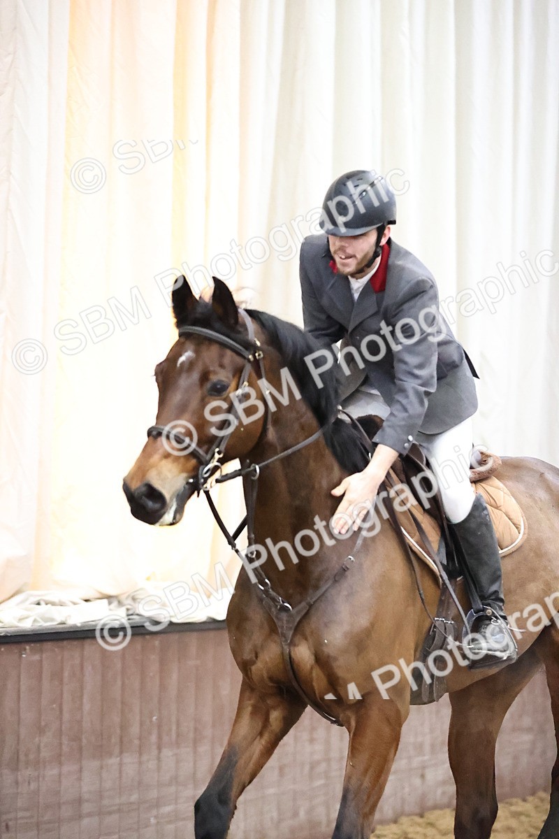 SBM_005548 - Class 17 - Senior Newcomers 1.10m