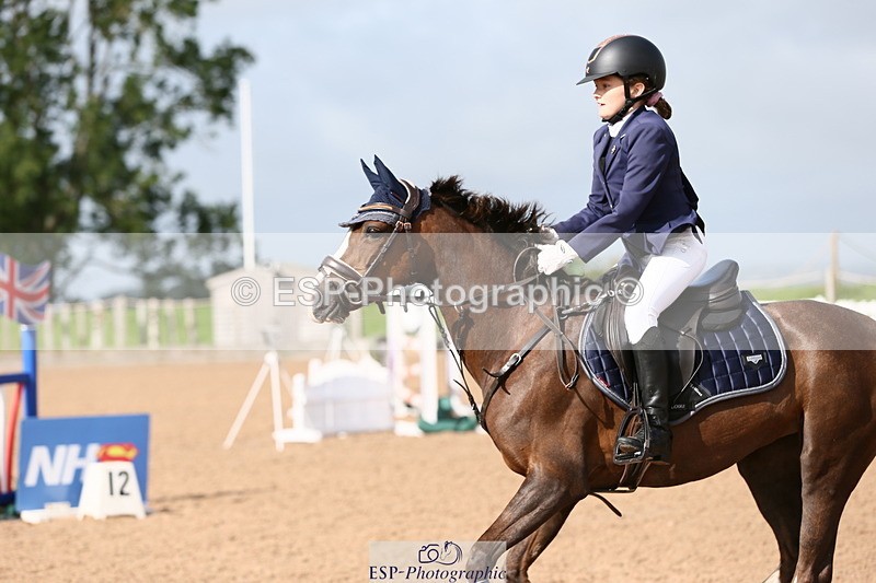 230715A-092531-00289 - Cls 13 Stepping Stones 128cm & 138cm