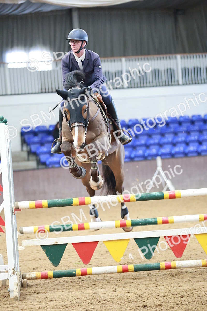 SBM_000893 - Class 4 - Senior Newcomers - 1.10m