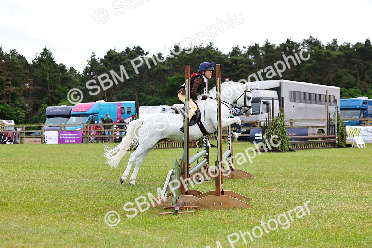 SBM_09570 - Class 44-45 - LIHS BSPS Open Nursery and Cradle Stakes