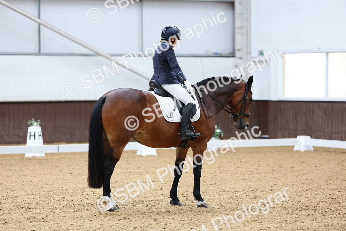 SBM_016048 - Class 15 - Novice FSM - 9.50 - 11.10