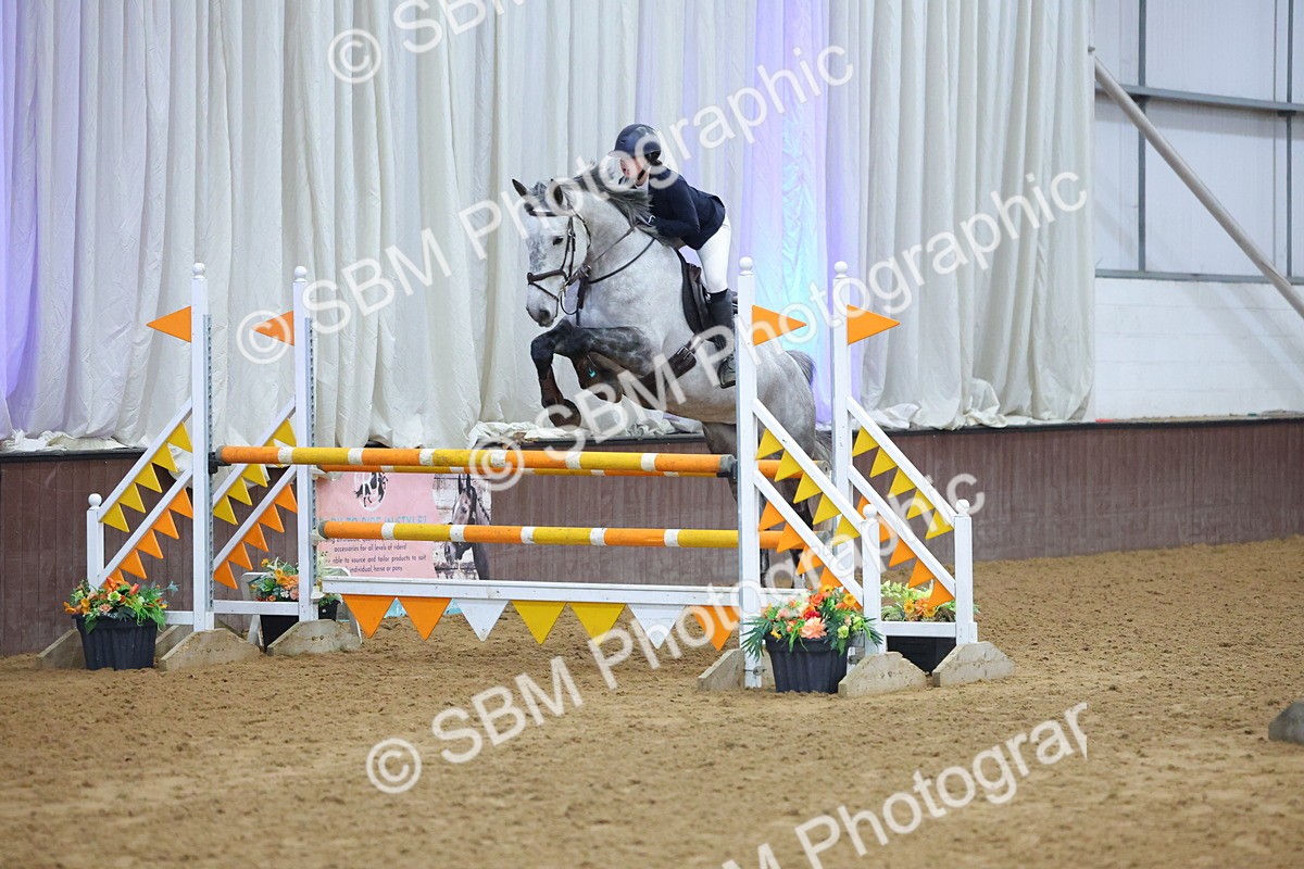SBM_010571 - Class 23 - Senior Newcomers/ 1.10m Open - First Round (1.10m)