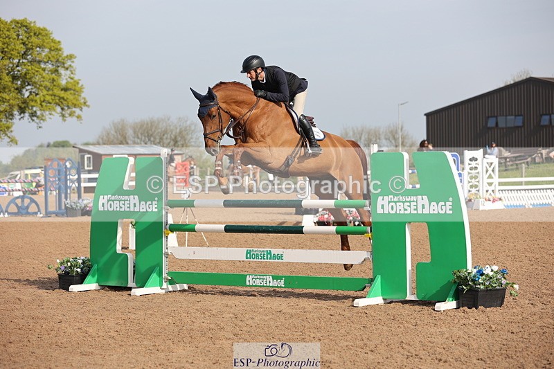 240511A-084116-10714 - Cls 32 Foxhunter