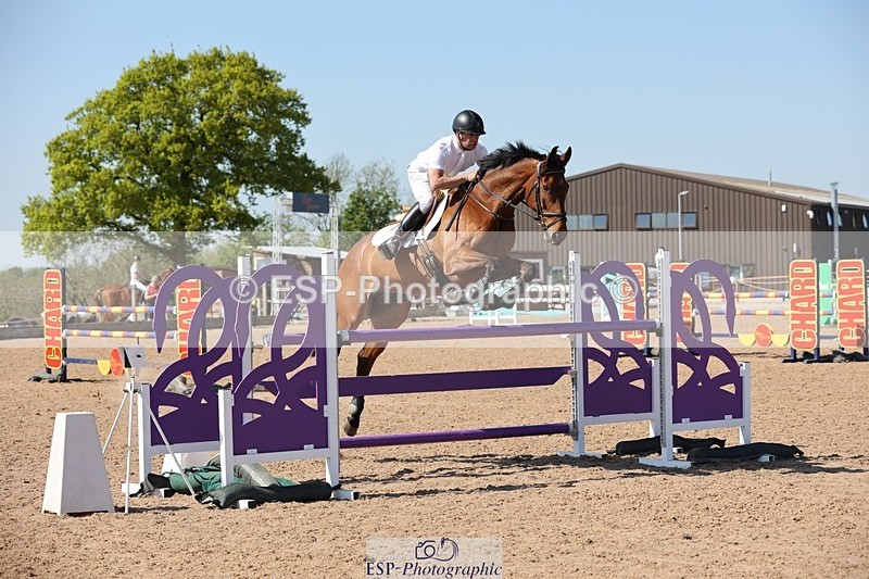 250430-153248-01436 - Cls 6 Foxhunter and 1.20m Open
