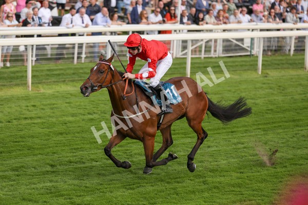 280723-Race 1-Tele Red-2674 - Race 1 5.00pm Pearly Cow Handicap