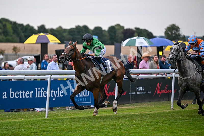 030726-Race 6-The Sweet Escape-2471 - Race 6 20.40pm Churchill Tyres Handicap
