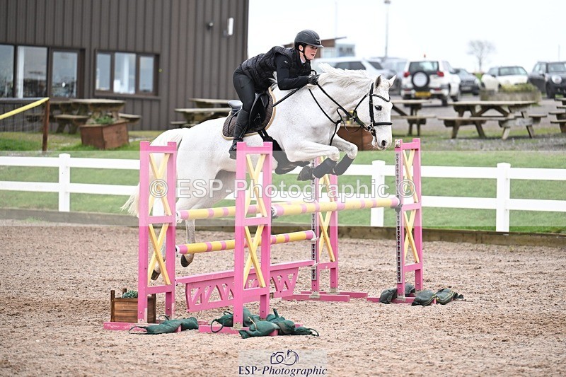 260130-123137-00425 - Cls 5 Newcomers and 1.10m Open