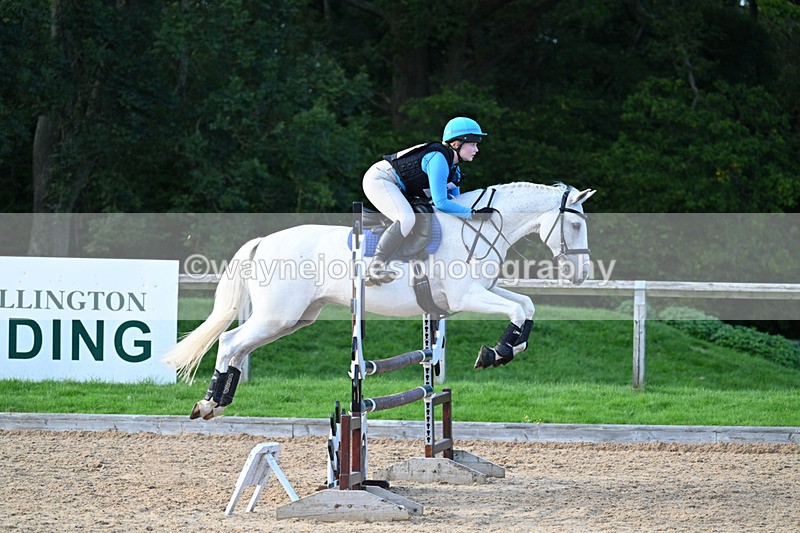 WJ7_6247 - Time 16:55 to 17:11