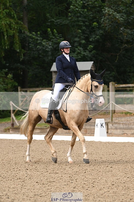 250719A-093104-02927 - 031-Catherine.Boyd-Dante's.Spring