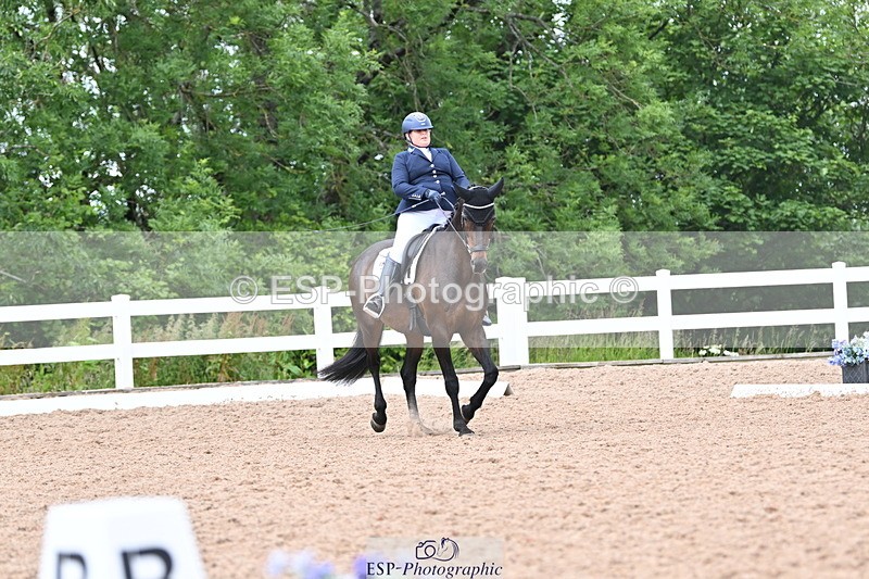 240622A-132022-10765 - Cls 37 BD Music Adv Medium