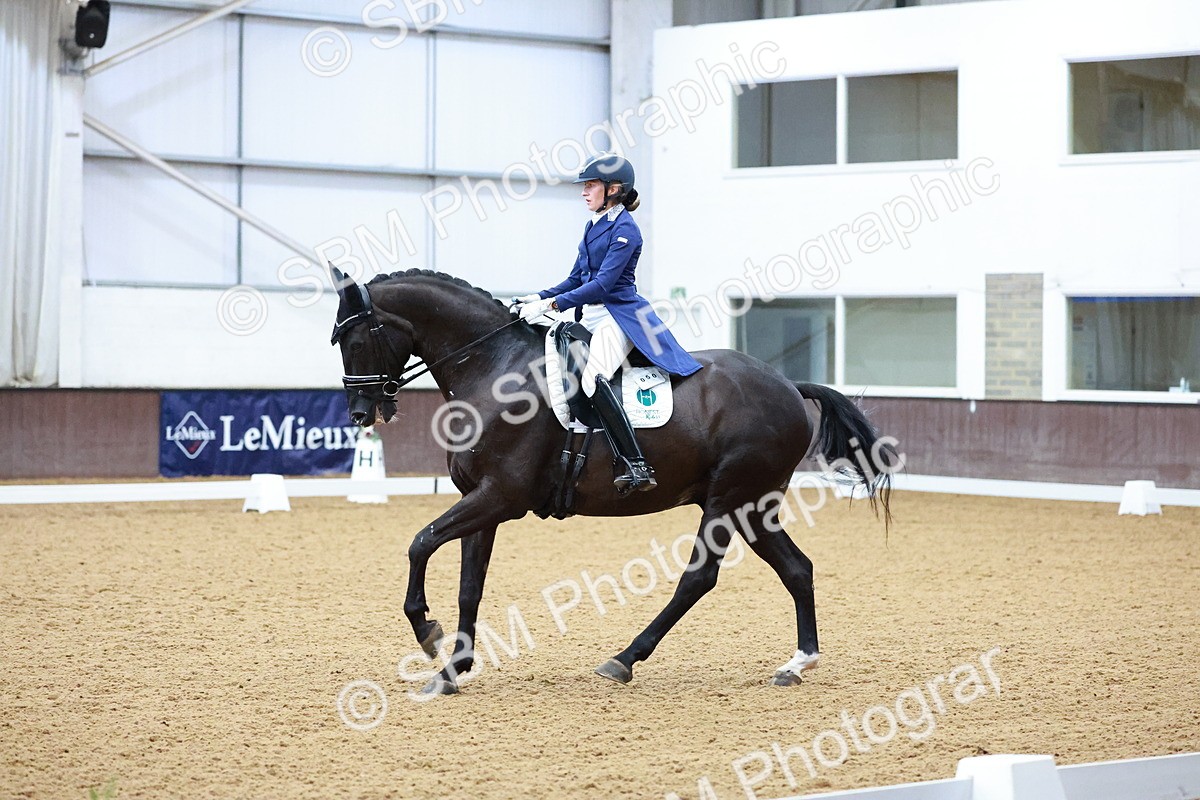 SBM_007896 - Class 9 - FEI INT II - 16.54.17.57