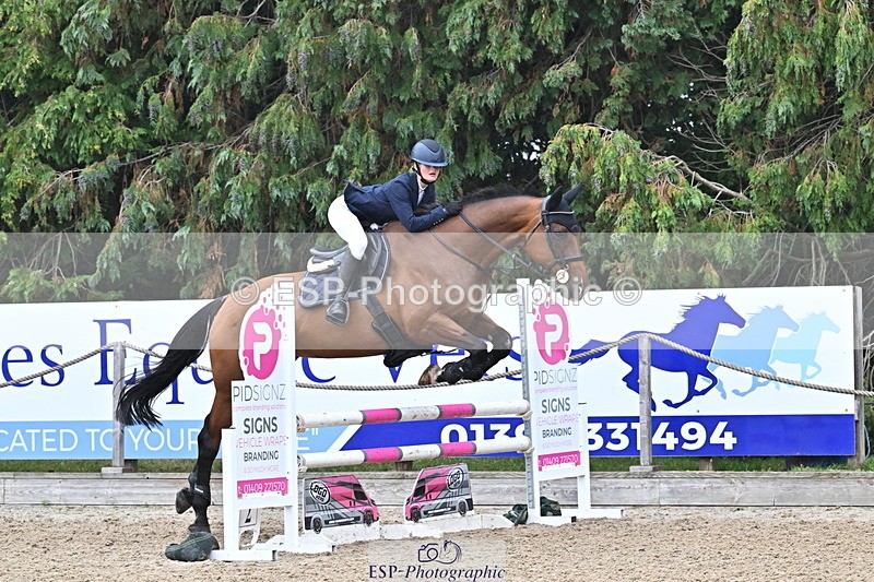 250830A-131243-06171 - Cls 22 95cm Amateur Quali