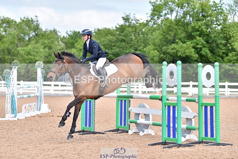 230531A-122504-00284 - Cls 4 Newcomers & 1.10m Open