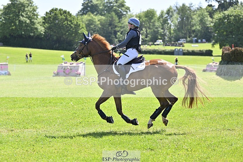 240525-113041-12520 - 355-GLOBAL_EXOTIC-Jemima_Stratton