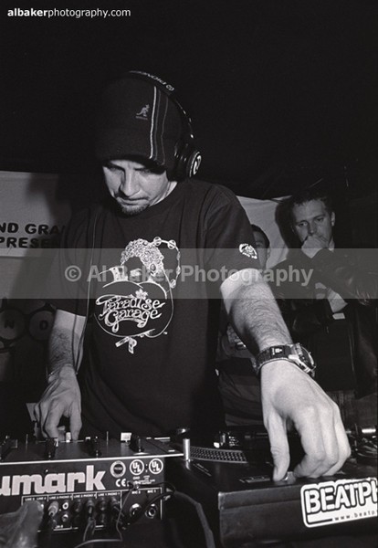 28 monk-one - Friends-&-Family @ the-roadhouse 07.02.04