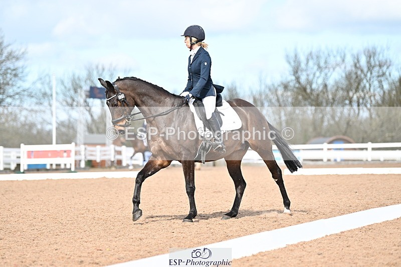 240324A-122612-02254 - Novice 28, 12.15 to 13.00